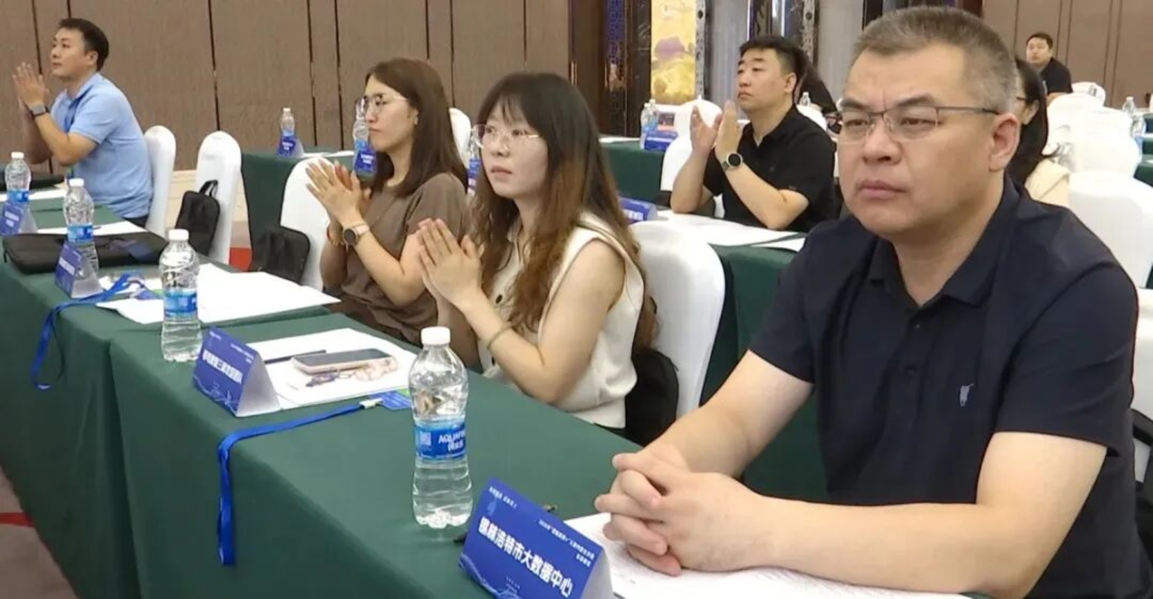 图片新闻